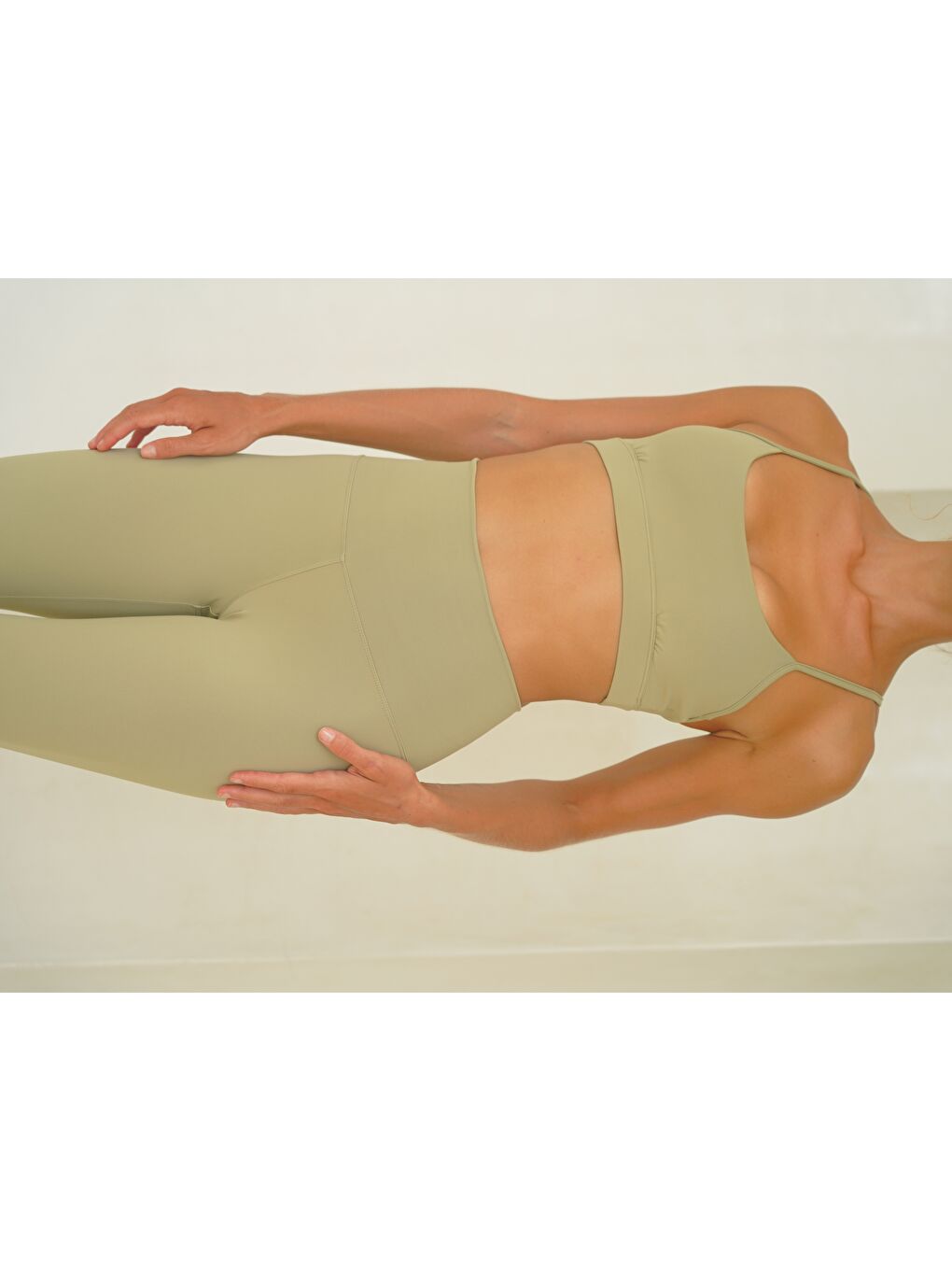 Fold Kaplı Spor Soft Haki Crop-3