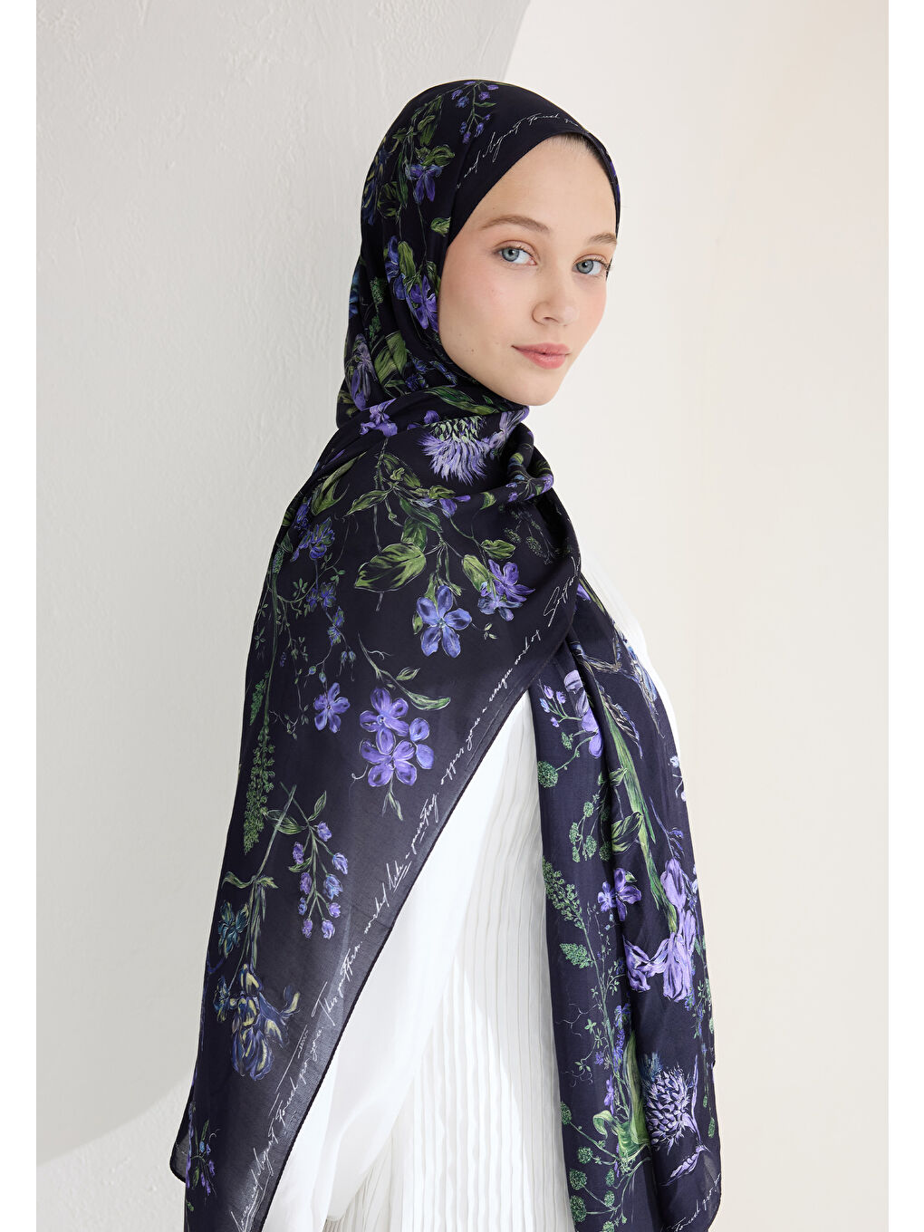 Garden Joy Floş Viskon Şal Lacivert-2