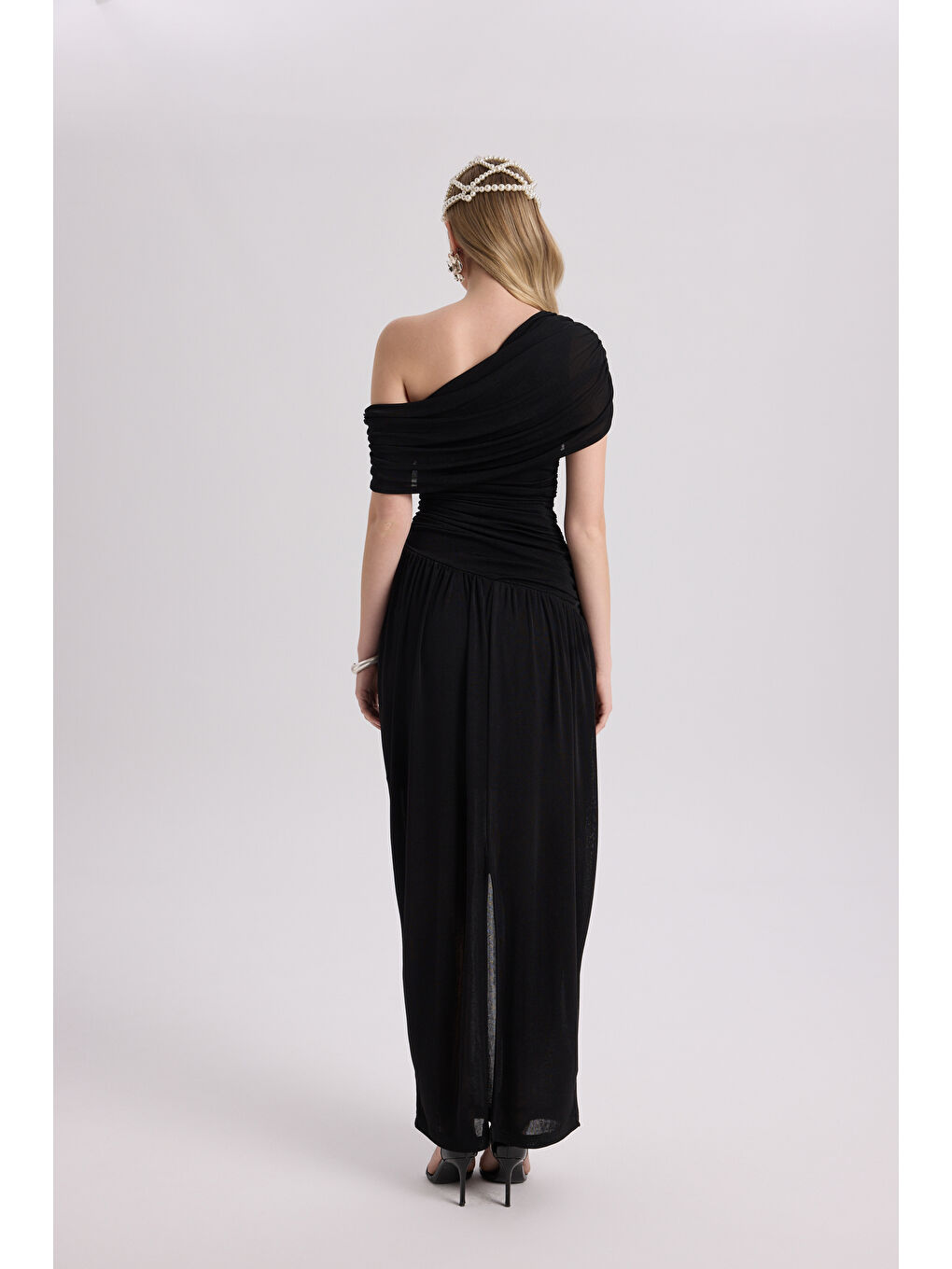 Liraya Asimetrik Siyah Uzun Elbise-4