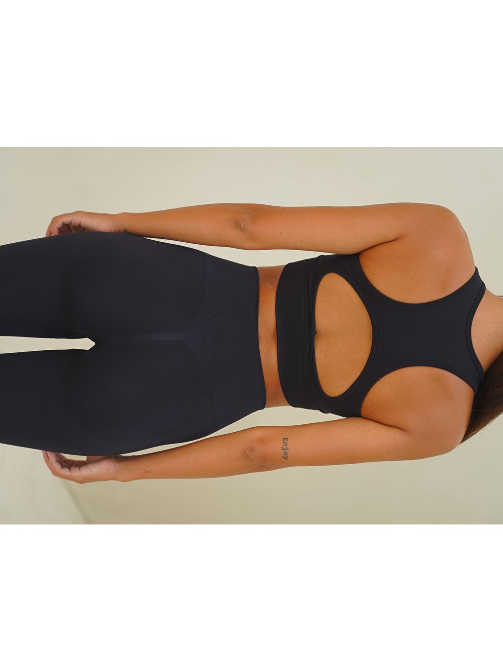 Surya Siyah Destekli Spor Sütyeni-5