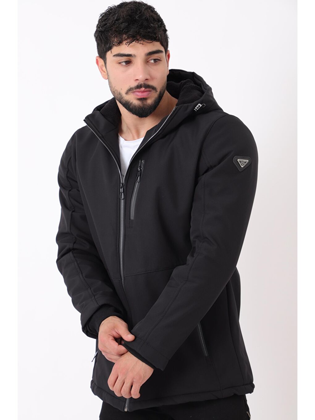 Siyah Uzay Kapüşonlu İçi Kürklü Softshell Kışlık Mont PLDP 3010_50454