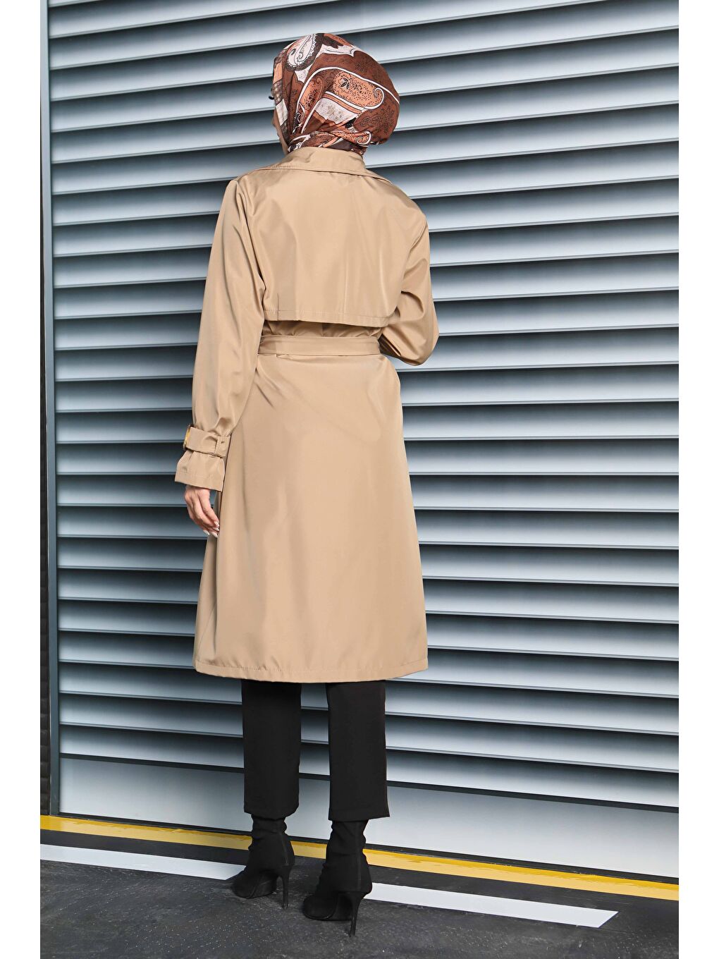 Bej Kol Kemer Detaylı Düğmeli Miranda Treçkot Vizon - 27599-5