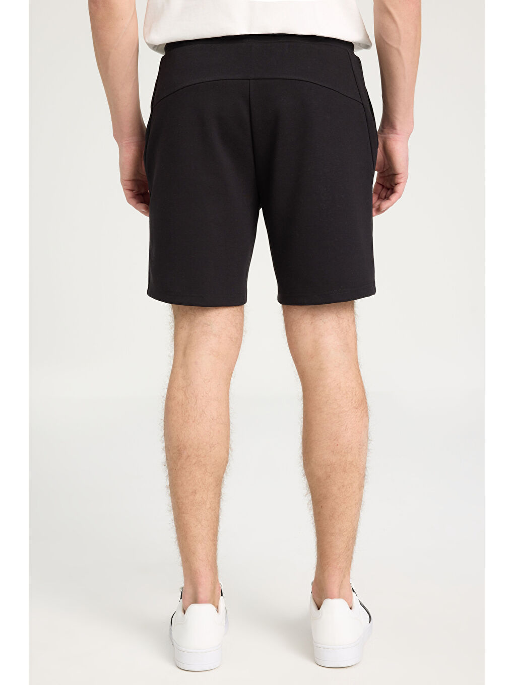 Regular Fit Normal Kesim Normal Bel Siyah Sweat Şort-4