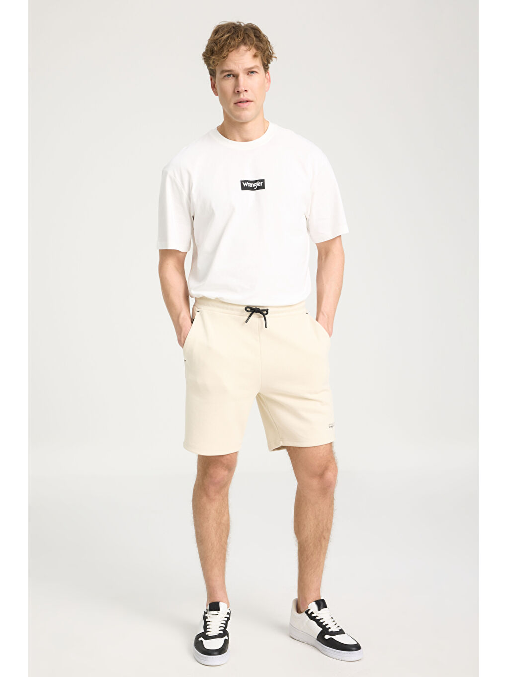 Regular Fit Normal Kesim Normal Bel Bej Sweat Şort-1