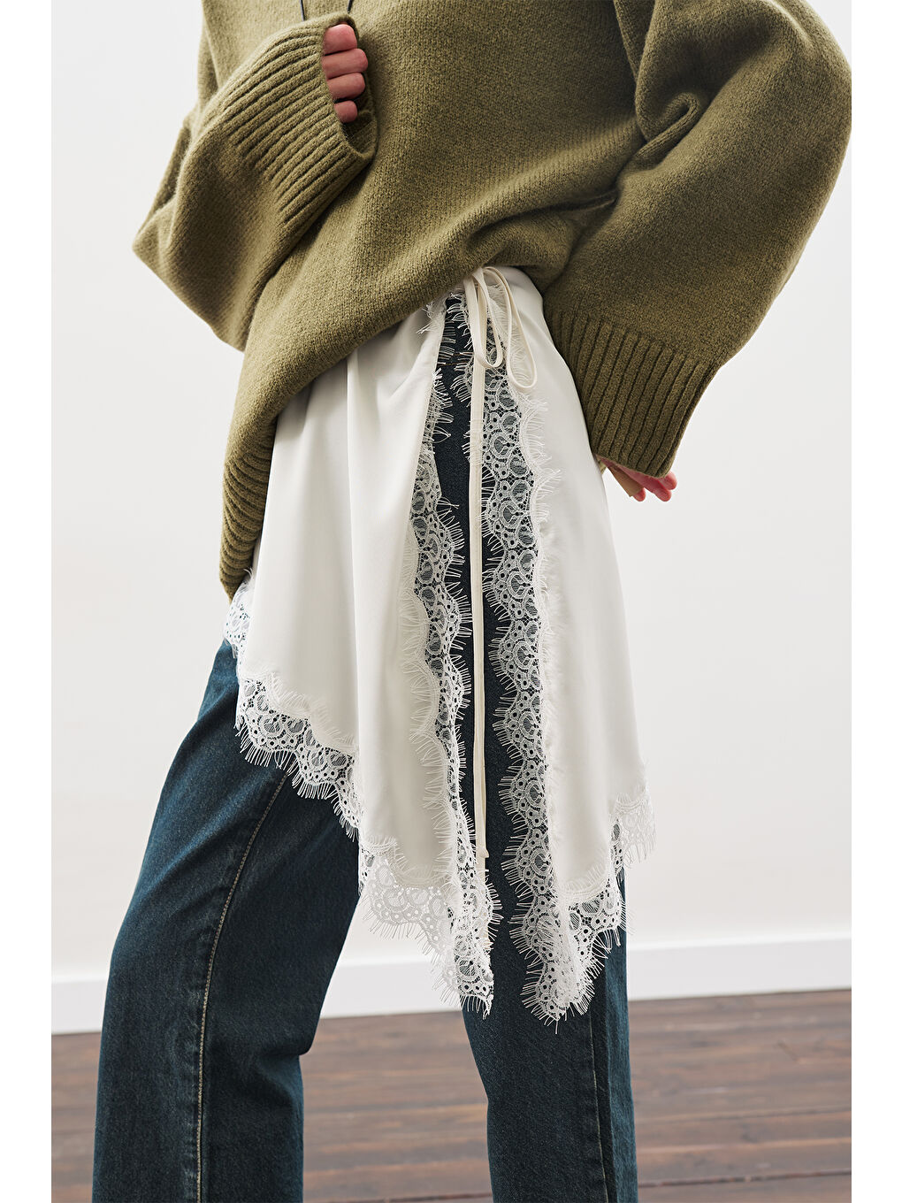 Dantel Şeritli Bel Aksesuar Ekru-4