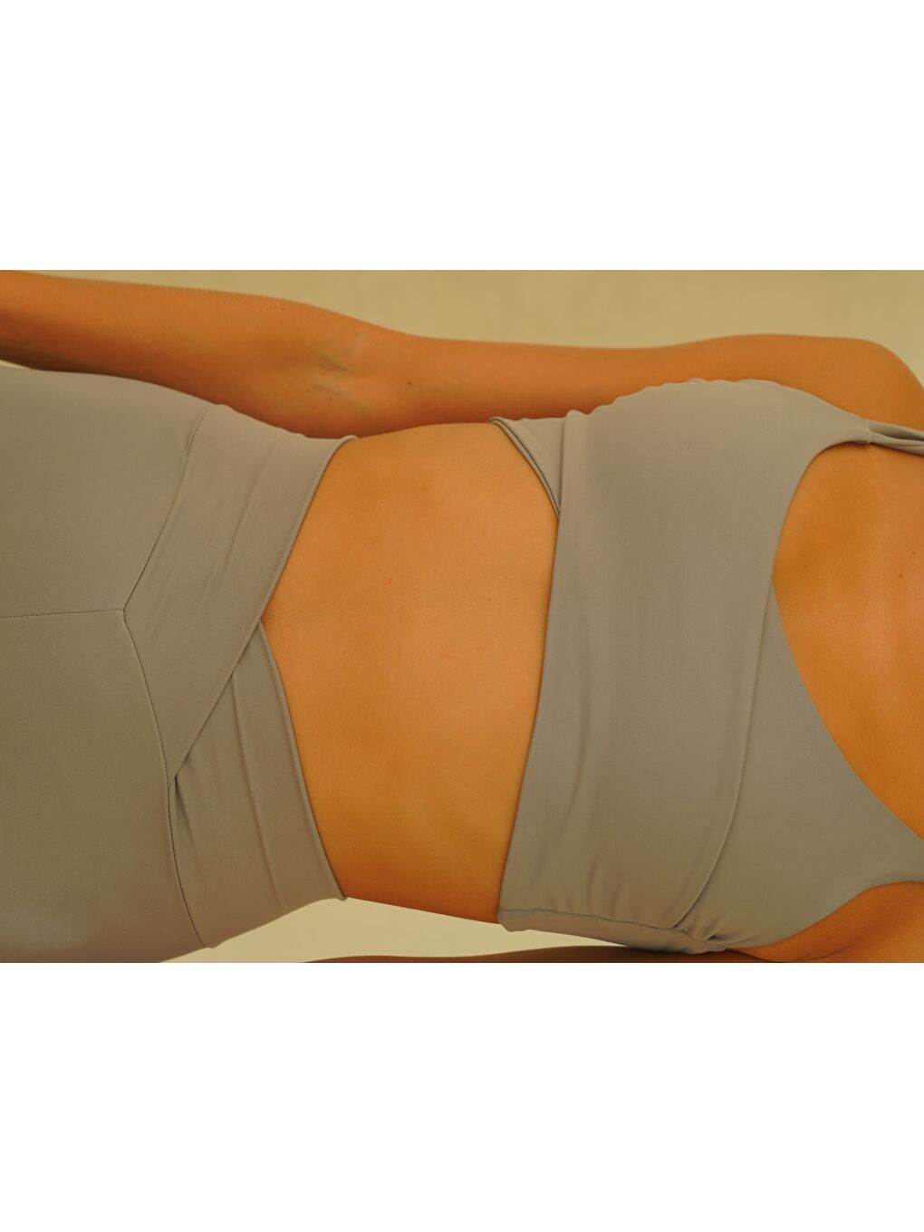 Paria Çapraz Detay Spor Gri Crop-2