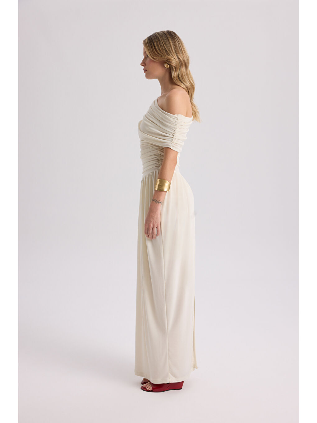 Liraya Asimetrik Ekru Uzun Elbise-3