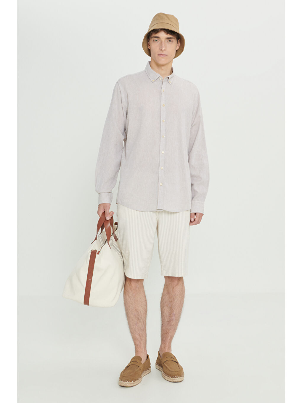 Erkek Bej Comfort Fit Rahat Kesim Düğmeli Yaka Keten Gömlek-1