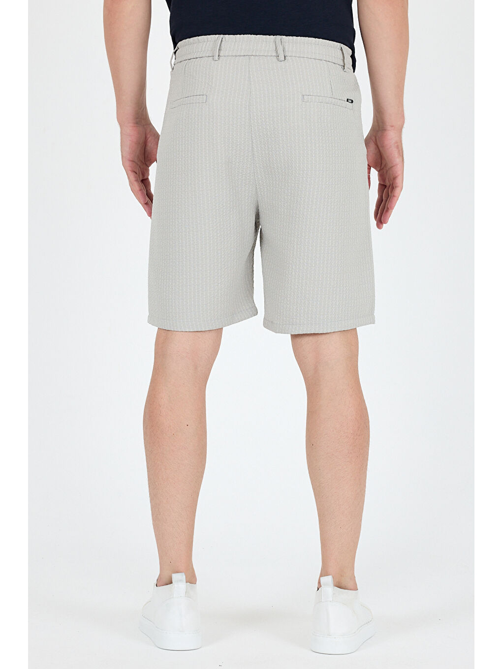 Gri Erkek Çizgili Cepli Yazlık Şort - Rahat Kalıp Spor ve Günlük Kullanıma Uygun Şort 2314-3