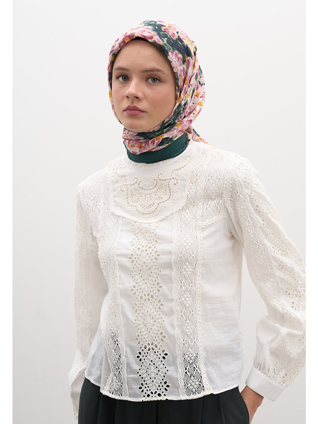 Cherry Blossom Desen Pamuk Viskon Eşarp Petrol