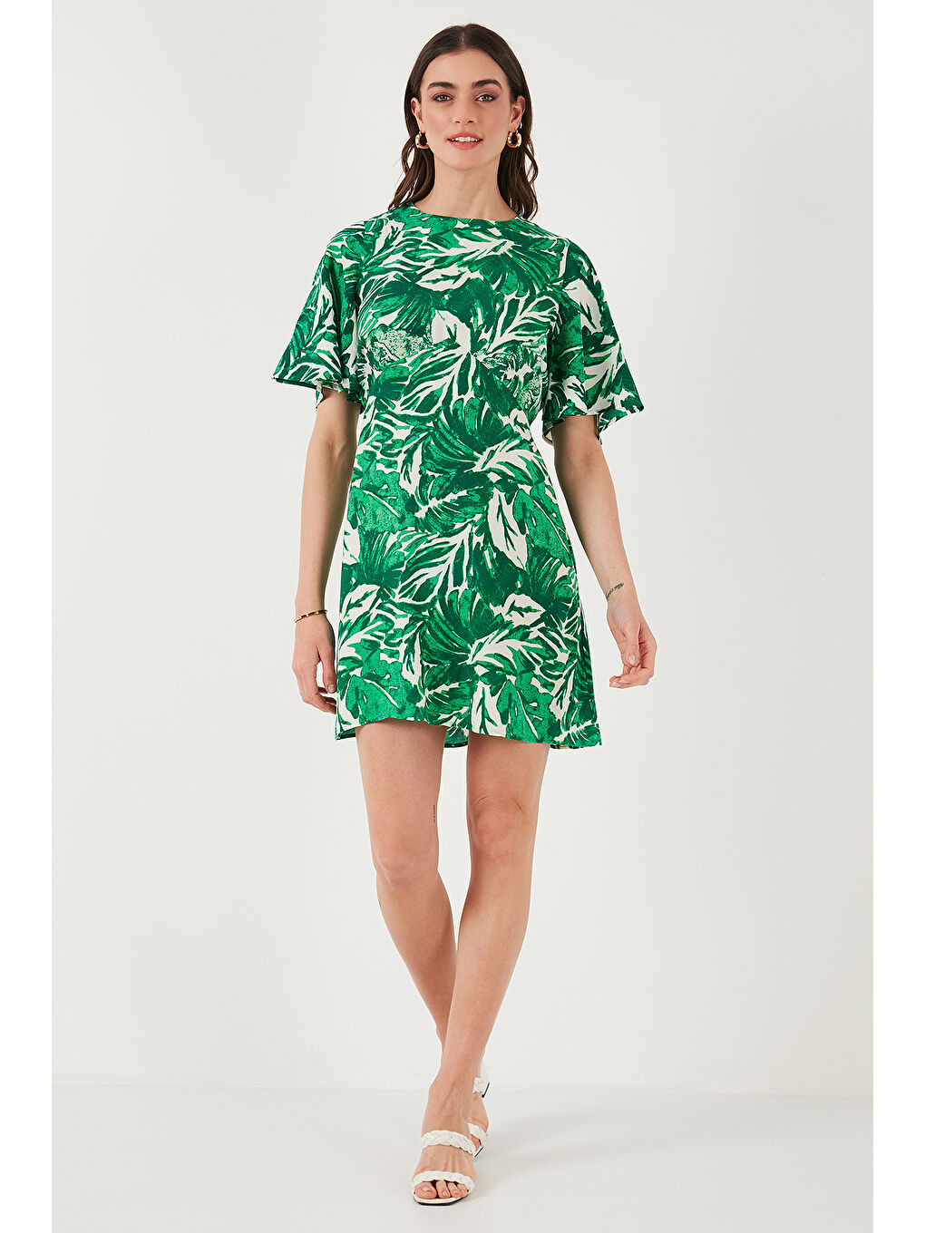 Yeşil Desenli Regular Fit Bisiklet Yaka Mini Boy Kadın Elbise 6789814-2