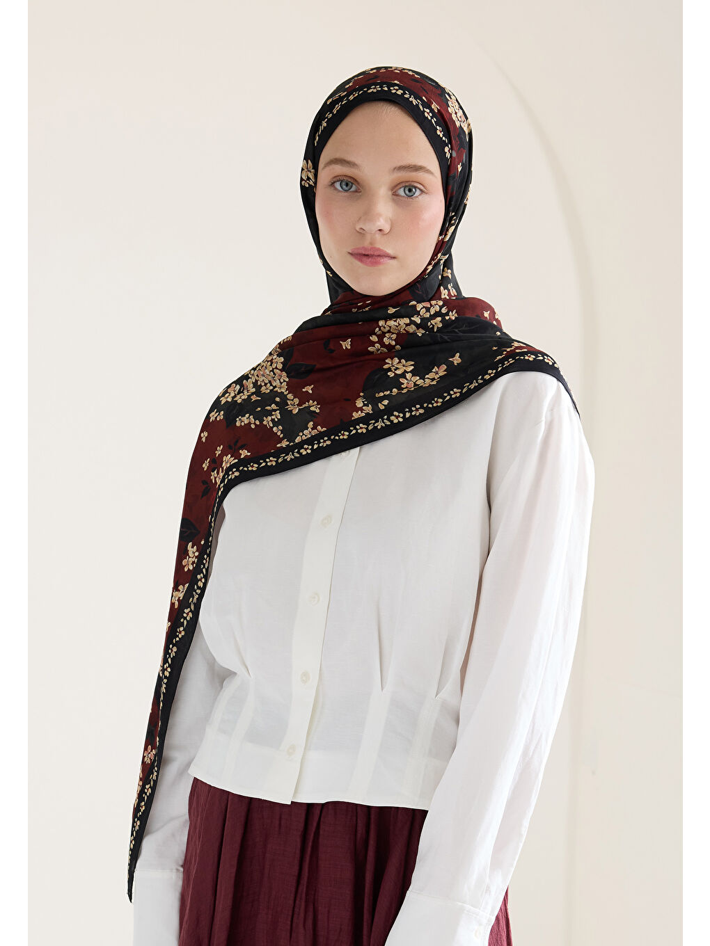 Gri Tıny Plumerıa Floş Viskon Şal Füme-1