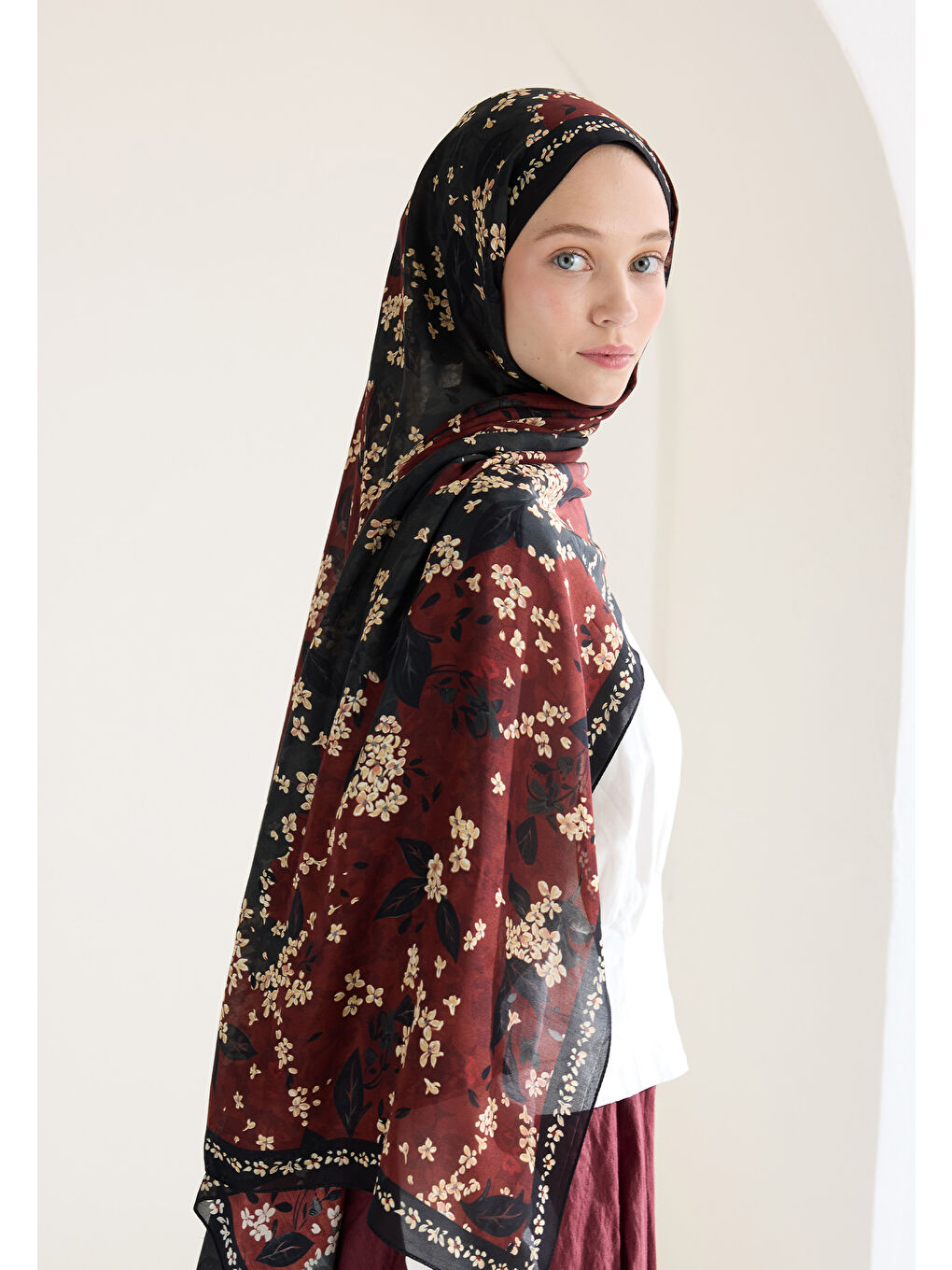 Gri Tıny Plumerıa Floş Viskon Şal Füme-3