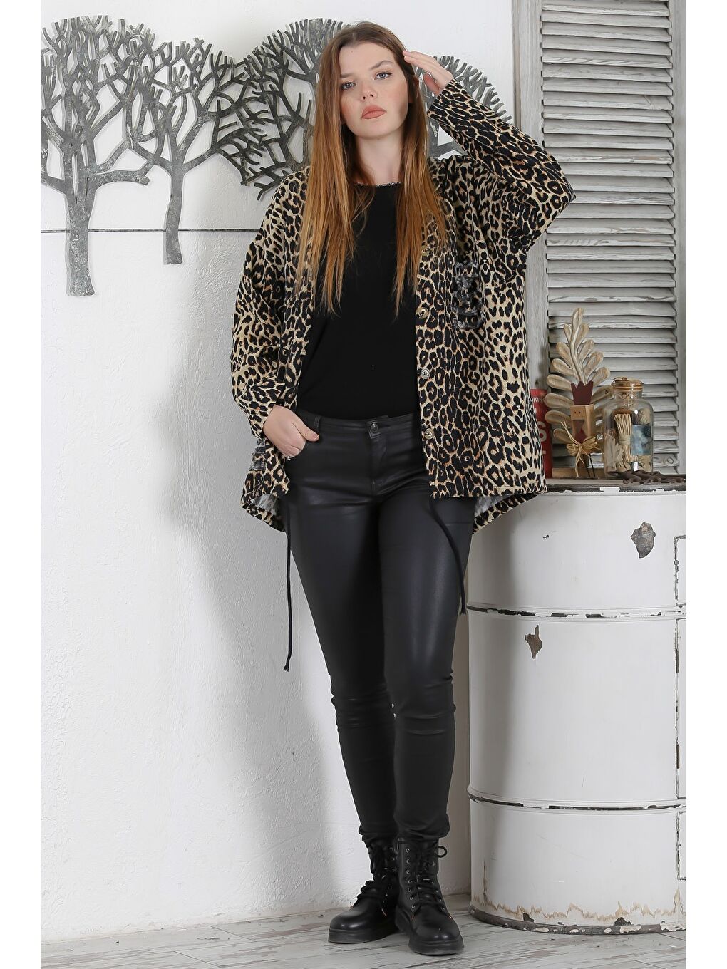 Kahverengi Leopar Kapüşonlu Uzun Kol Düğmeli Cepli Pul Payetli Casual Standart Boy Dokuma Ceket-4