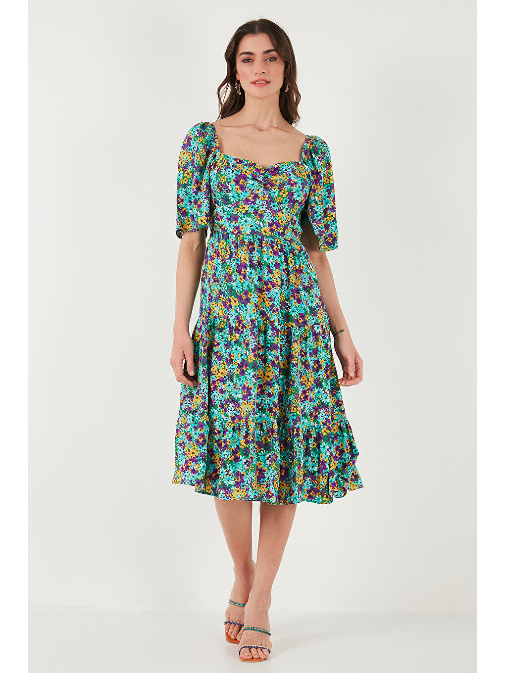 Yeşil Desenli Oversize Fit Carmen Yaka Büzgü Detaylı Midi Boy Kadın Elbise 67810557-2