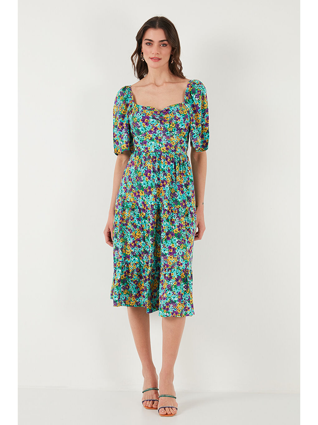 Yeşil Desenli Oversize Fit Carmen Yaka Büzgü Detaylı Midi Boy Kadın Elbise 67810557-5