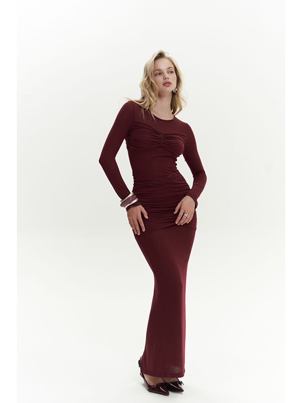 Mai Collection Samia Göğüs Detay Uzun Bordo Elbise - 1