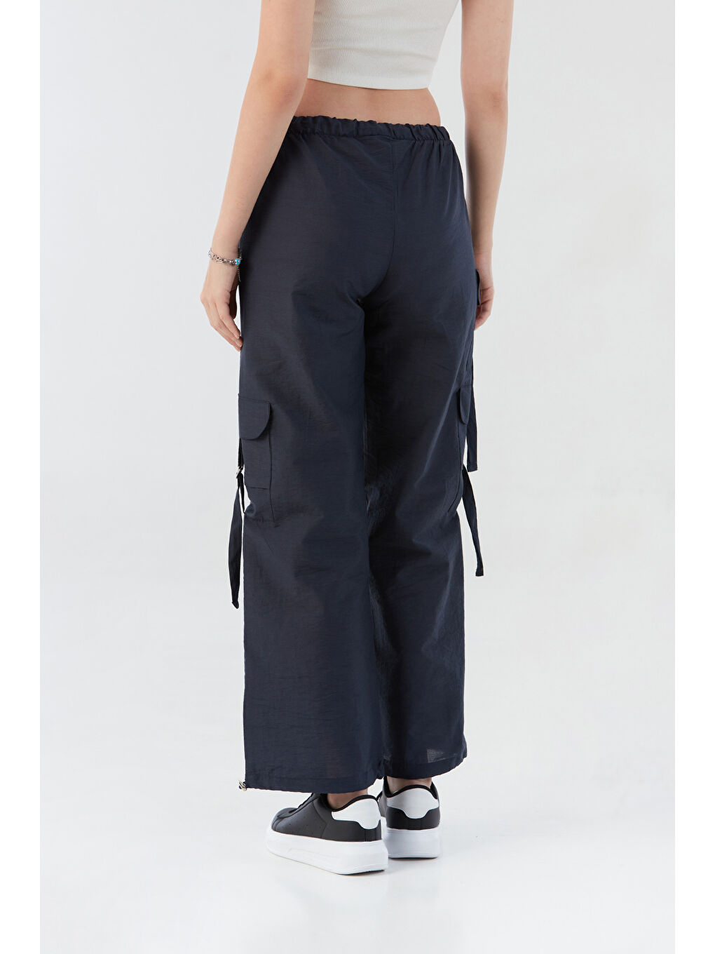 Lacivert Beli Lastikli Paraşüt Kumaş Pantolon-3