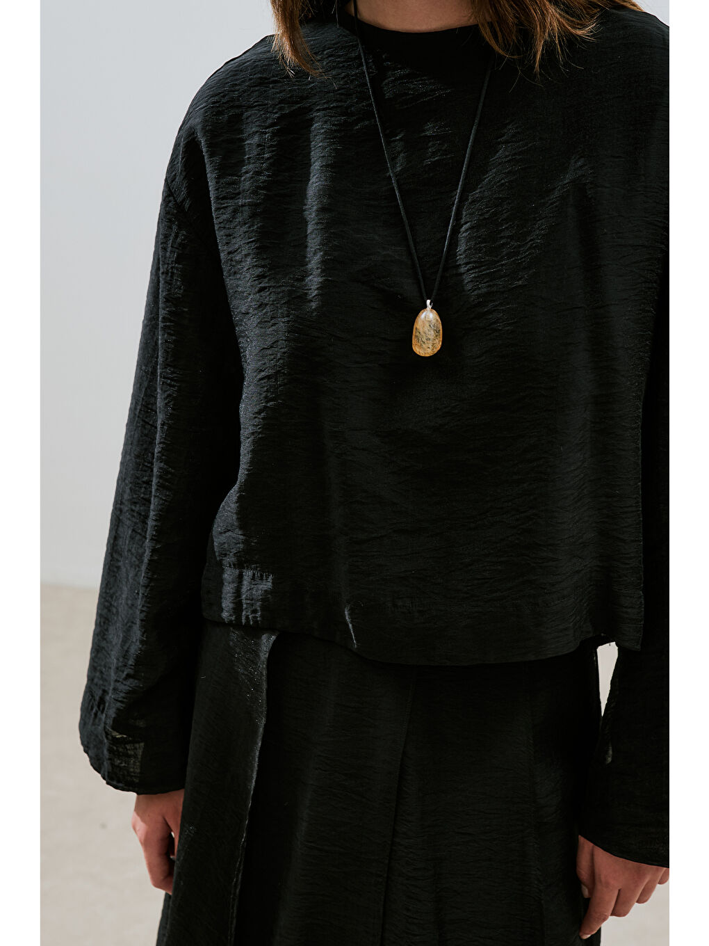 Geniş Kol Dökümlü Bluz Siyah-3