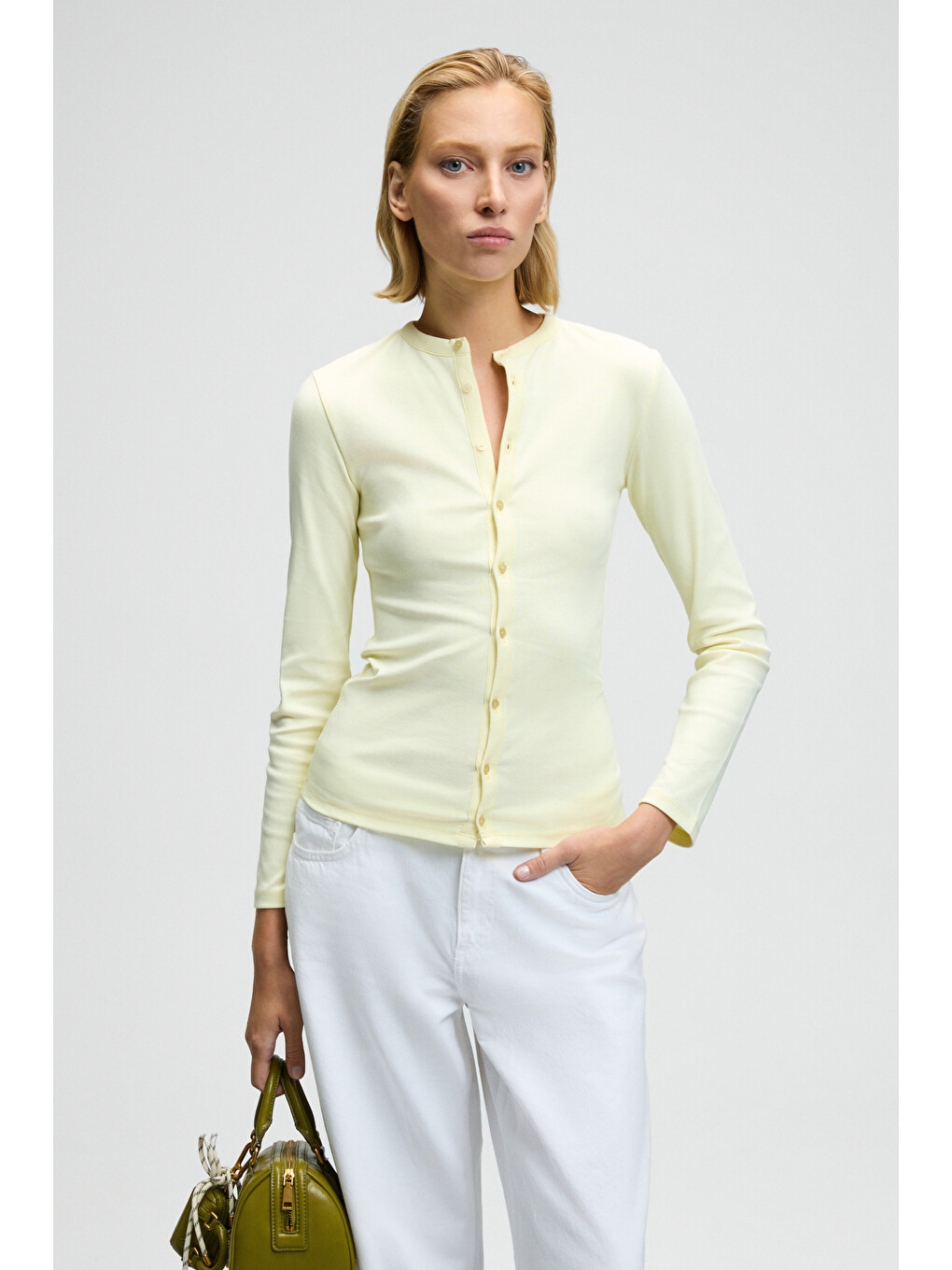 Sarı TALUVIA Kadın Esnek Kumaşlı Vücuda Oturan Slim Fit Düğmeli SARI Bluz-2