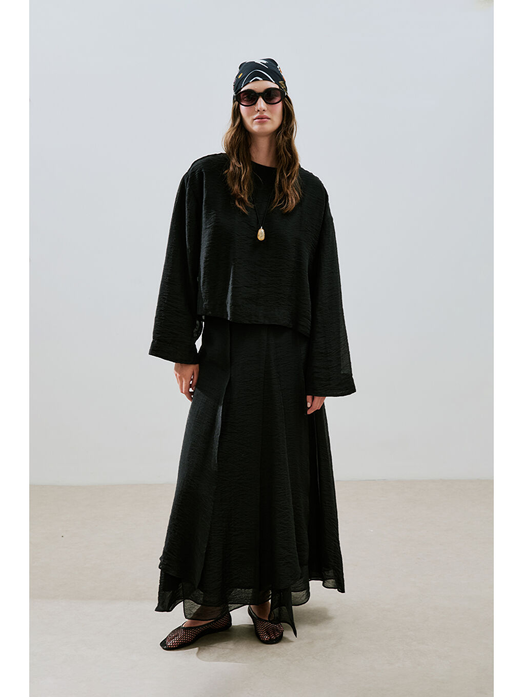 Geniş Kol Dökümlü Bluz Siyah-4