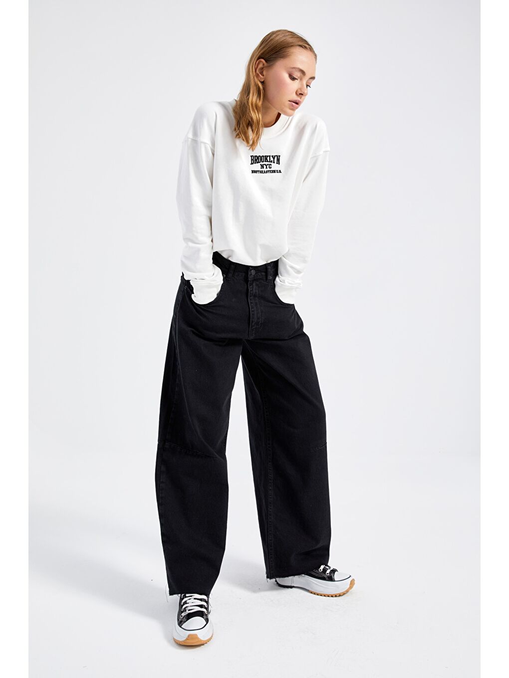 Kadın Black Od Siyah Renk Darted Balon Fit Bol Kesim Denim Pantolon-1