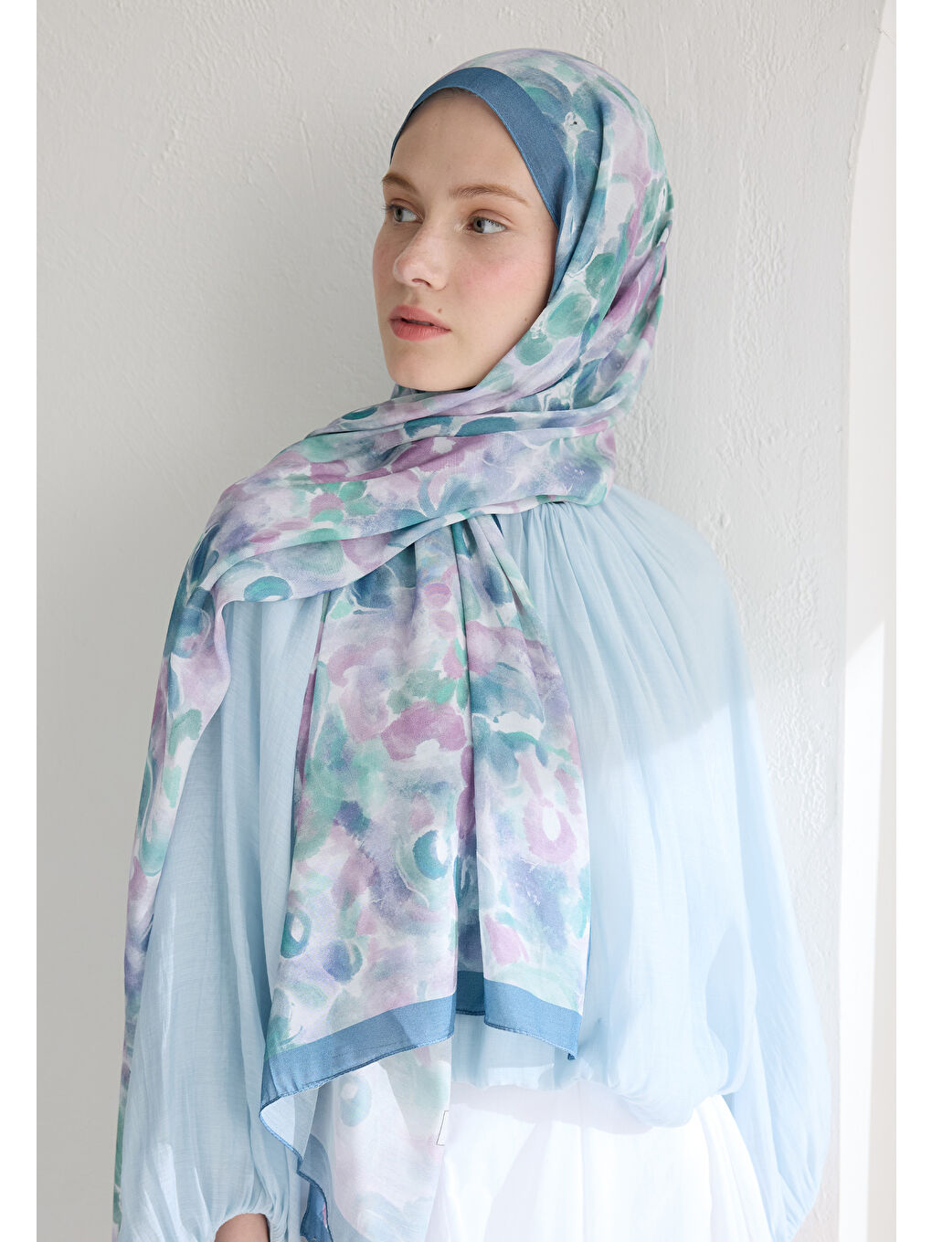 Hıbıscus Beauty Floş Viskon Şal Mavi-2