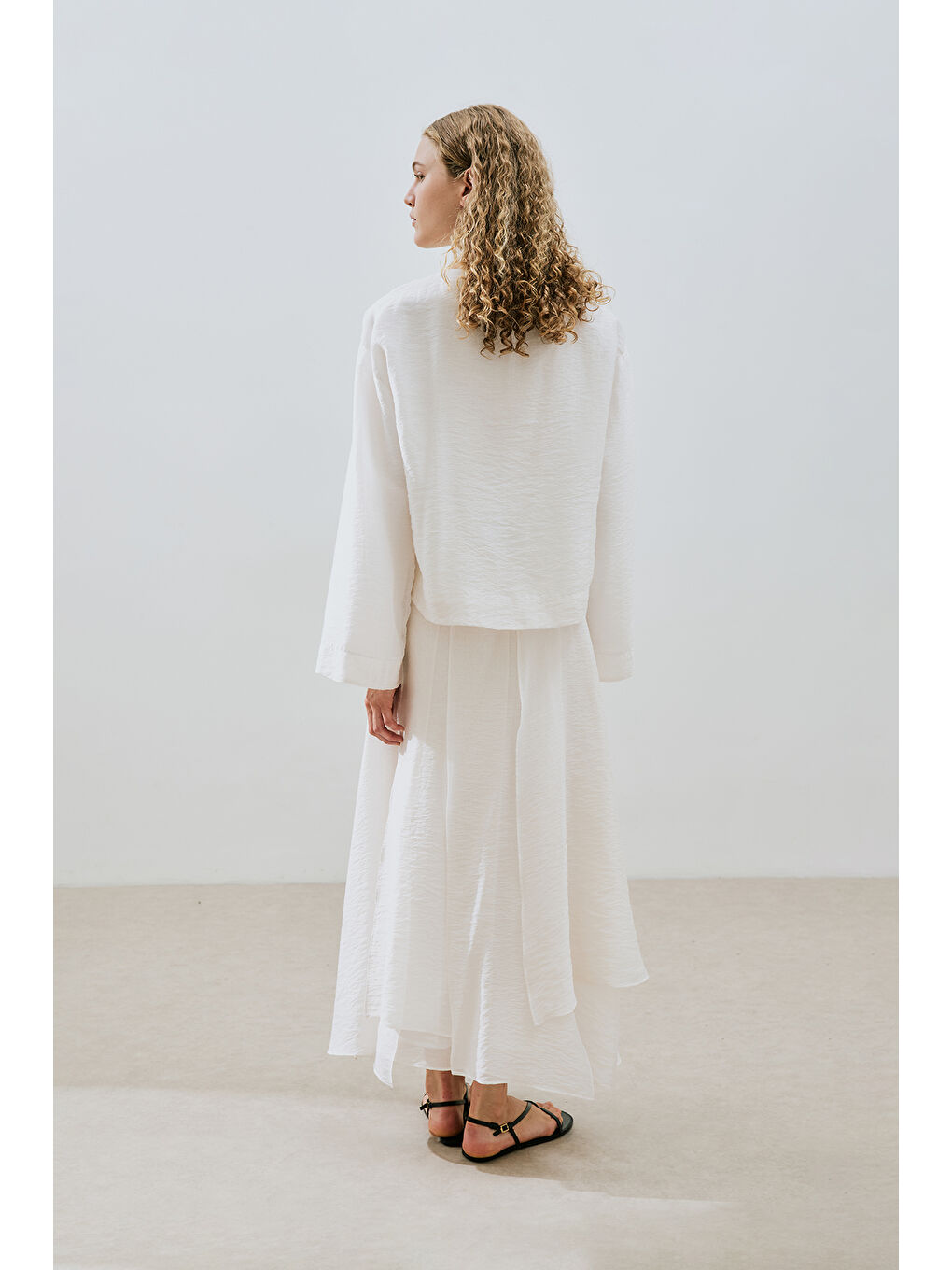 Geniş Kol Dökümlü Bluz Ekru-6