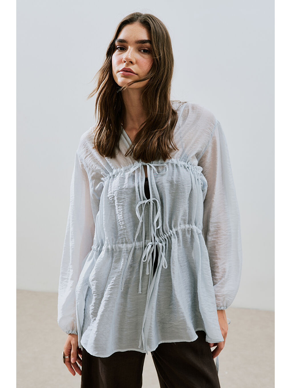 Büzgülü Bağlamalı Bluz Mavi-2