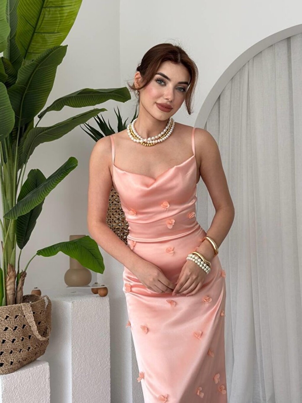 Pembe Dora Çiçek Detaylı Elbise-7