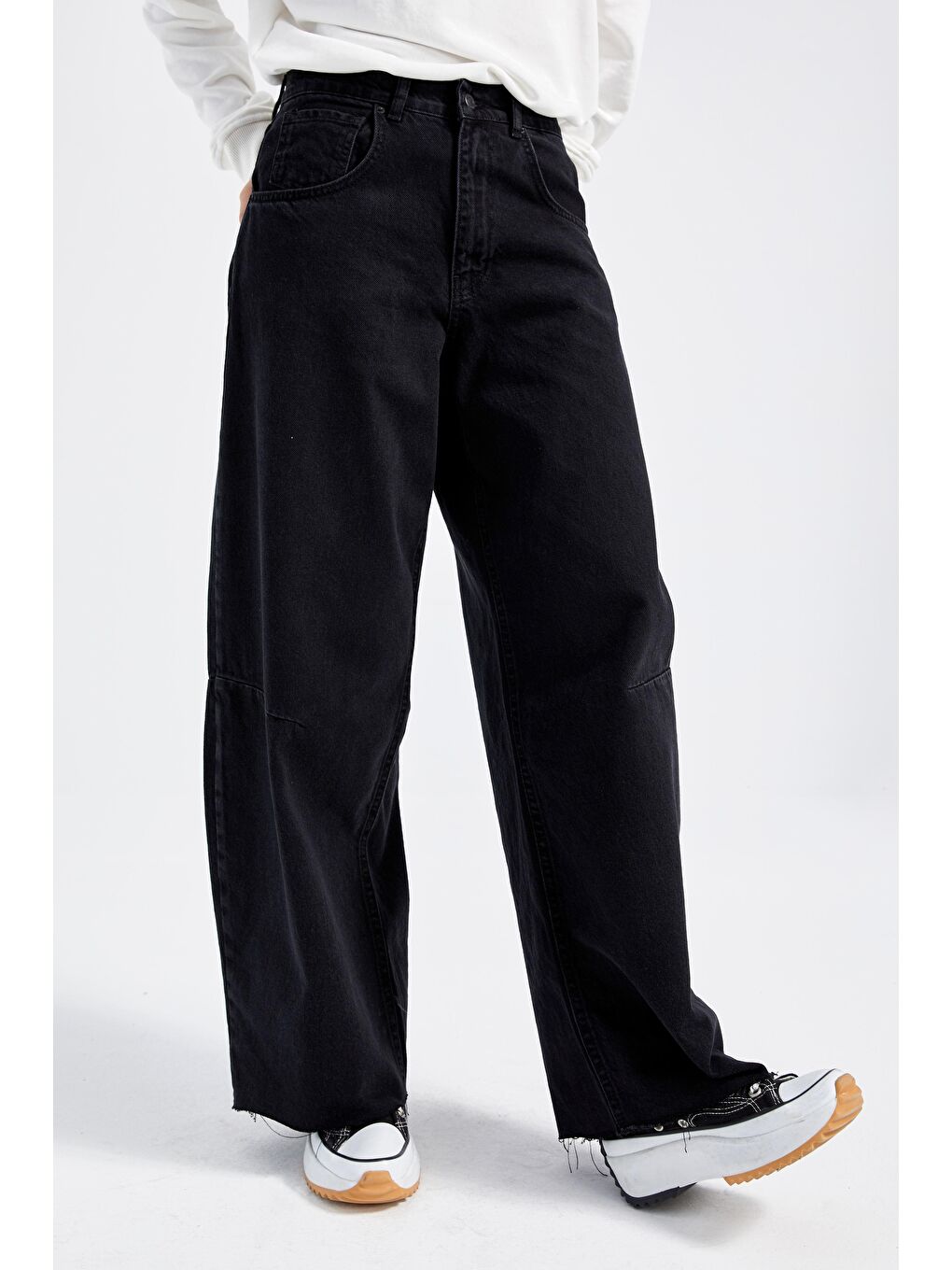 Kadın Black Od Siyah Renk Darted Balon Fit Bol Kesim Denim Pantolon-4