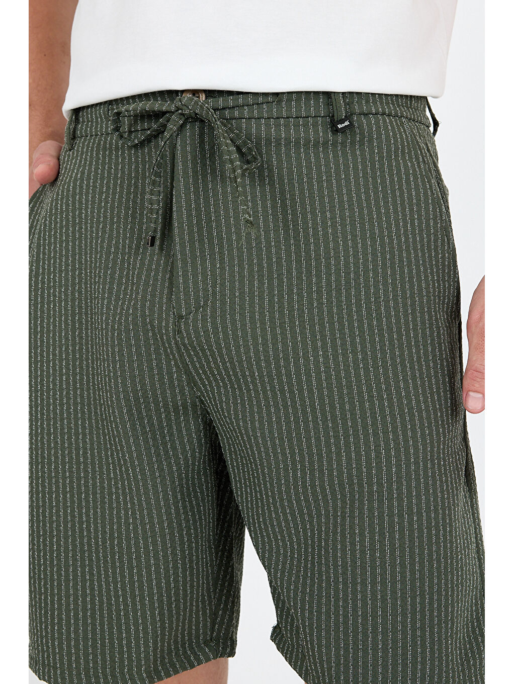 Haki Erkek Çizgili Cepli Yazlık Şort - Rahat Kalıp Spor ve Günlük Kullanıma Uygun Şort 2314-2