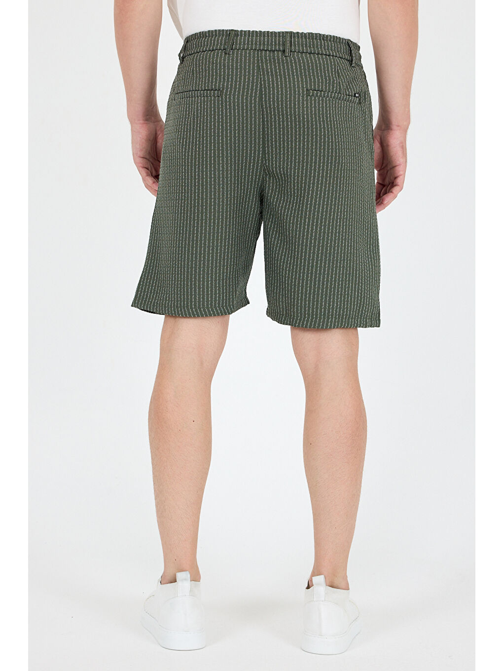 Haki Erkek Çizgili Cepli Yazlık Şort - Rahat Kalıp Spor ve Günlük Kullanıma Uygun Şort 2314-3