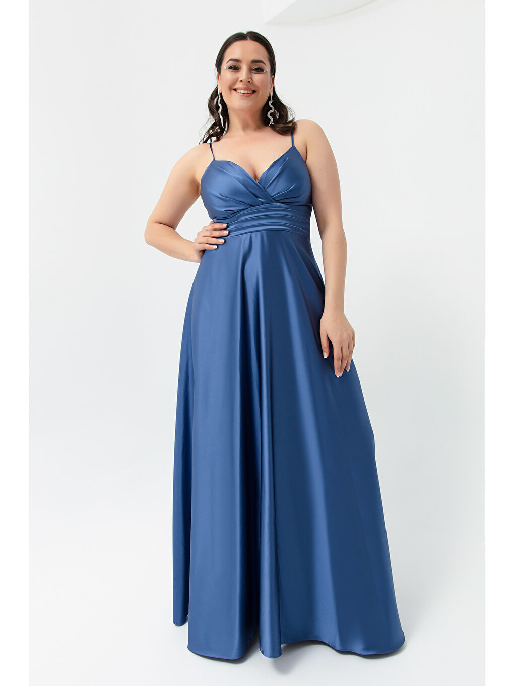 Kadın İndigo İp Askılı Büyük Beden Saten Uzun Abiye & Mezuniyet Elbisesi-2