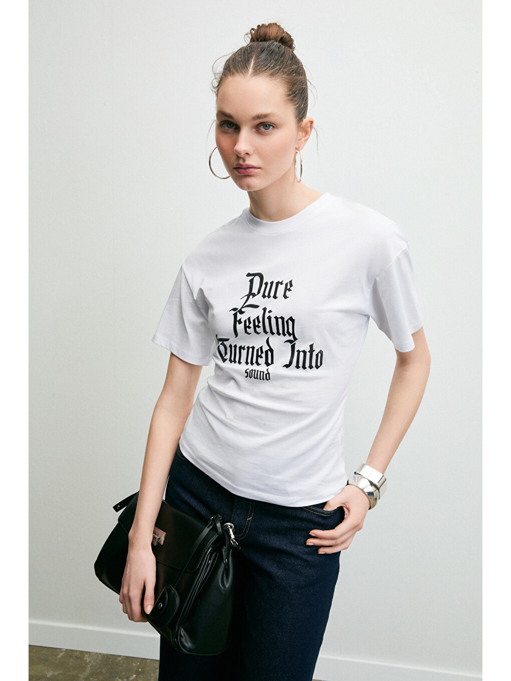 Beyaz LAVINYA Kadın Yumuşak Kumaşlı %100 Pamuk Baskı Detaylı BEYAZ T-Shirt-2