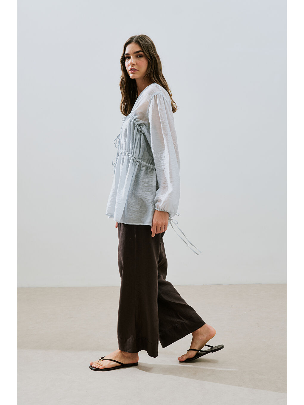 Büzgülü Bağlamalı Bluz Mavi-6