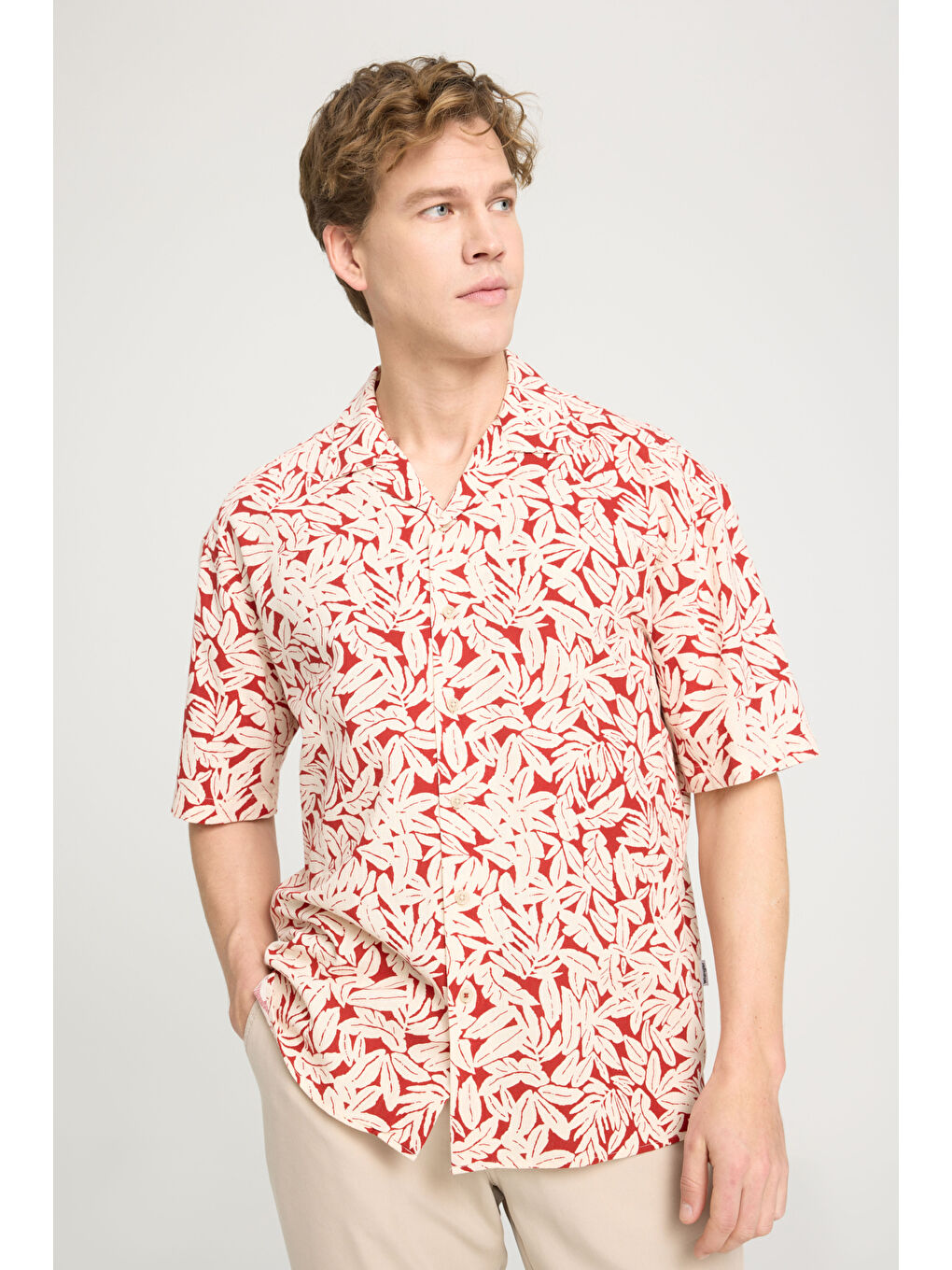 Karışık Relaxed Fit Geniş Kesim Kısa Kollu %100 Pamuk Çok Renkli Kırmızı Gömlek-1