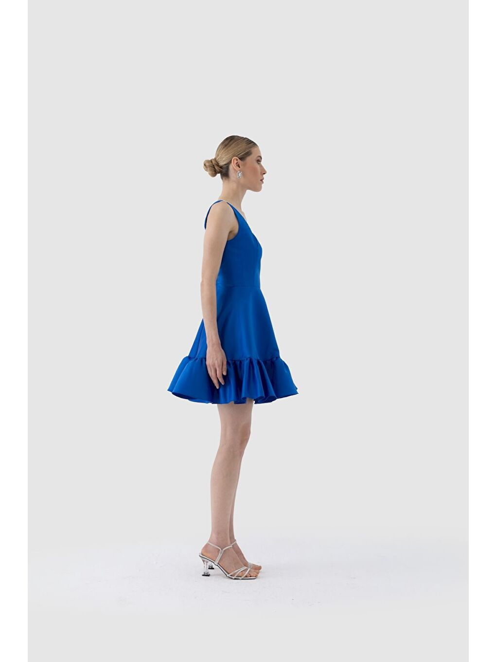 Lacivert Kare Yaka Kolsuz DizÜstü Etek Fırfırlı Mat Saten Kadın Elbise-3