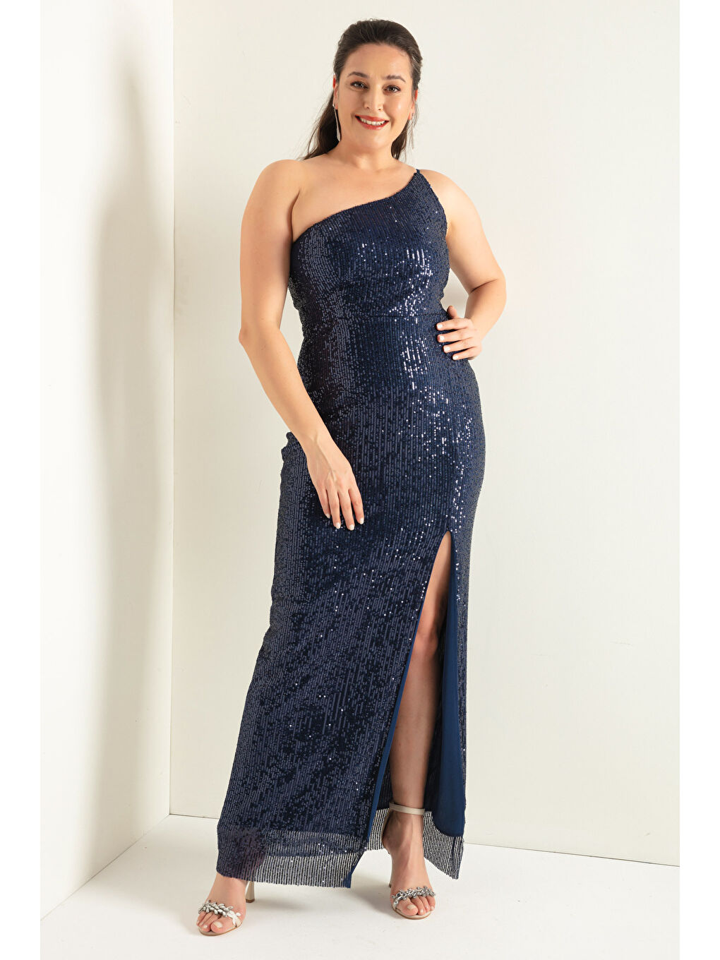 Kadın Lacivert Tek Omuzlu Yırtmaçlı Büyük Beden Uzun Abiye Elbise-1