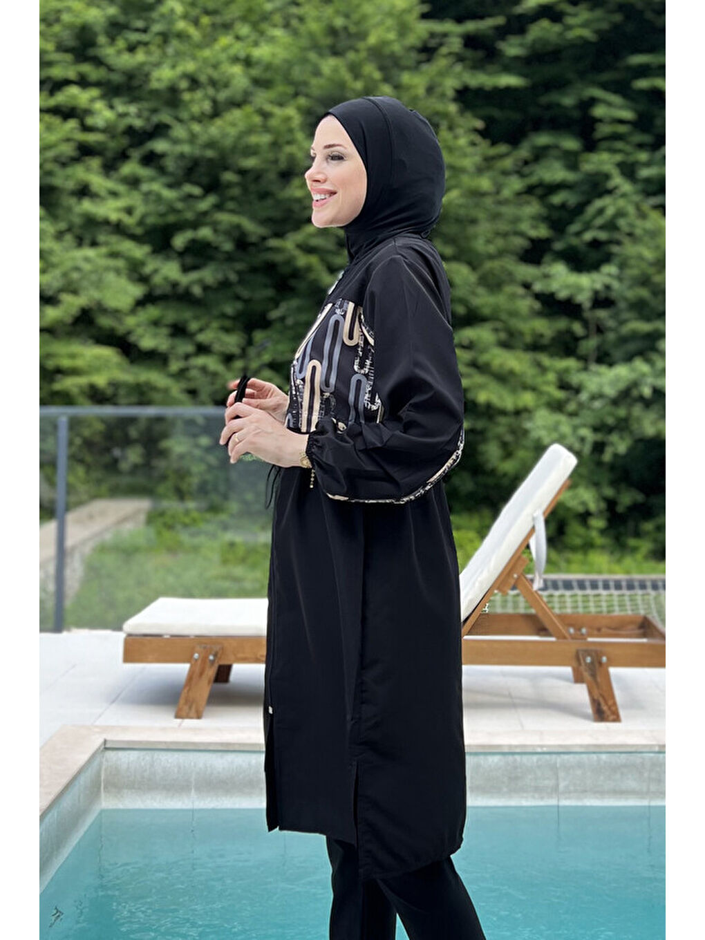 Siyah Tek Üst Paraşüt Tam Kapalı Tesettür Mayo 2451 Golden-2