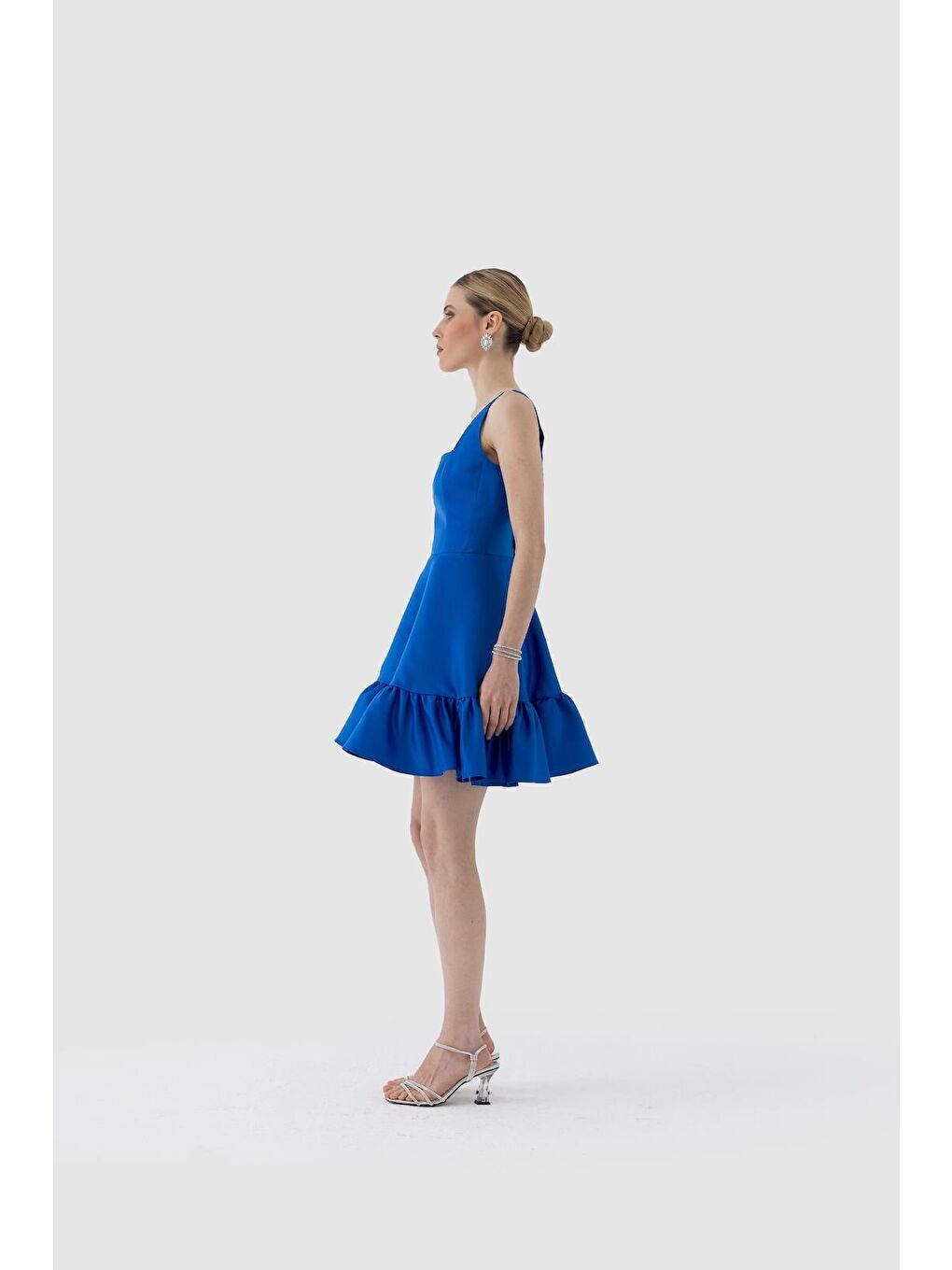 Lacivert Kare Yaka Kolsuz DizÜstü Etek Fırfırlı Mat Saten Kadın Elbise-4