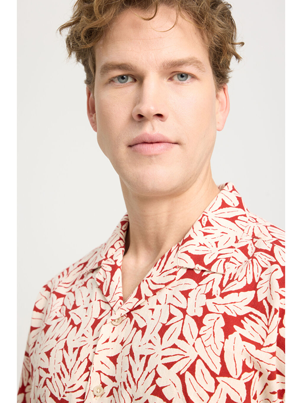 Karışık Relaxed Fit Geniş Kesim Kısa Kollu %100 Pamuk Çok Renkli Kırmızı Gömlek-3