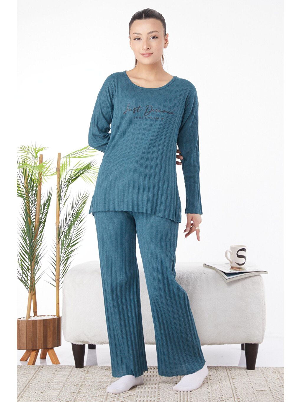 Bisiklet Yaka Kadın Petrol Baskılı Uzun Kollu Pijama Takımı - 24668-2