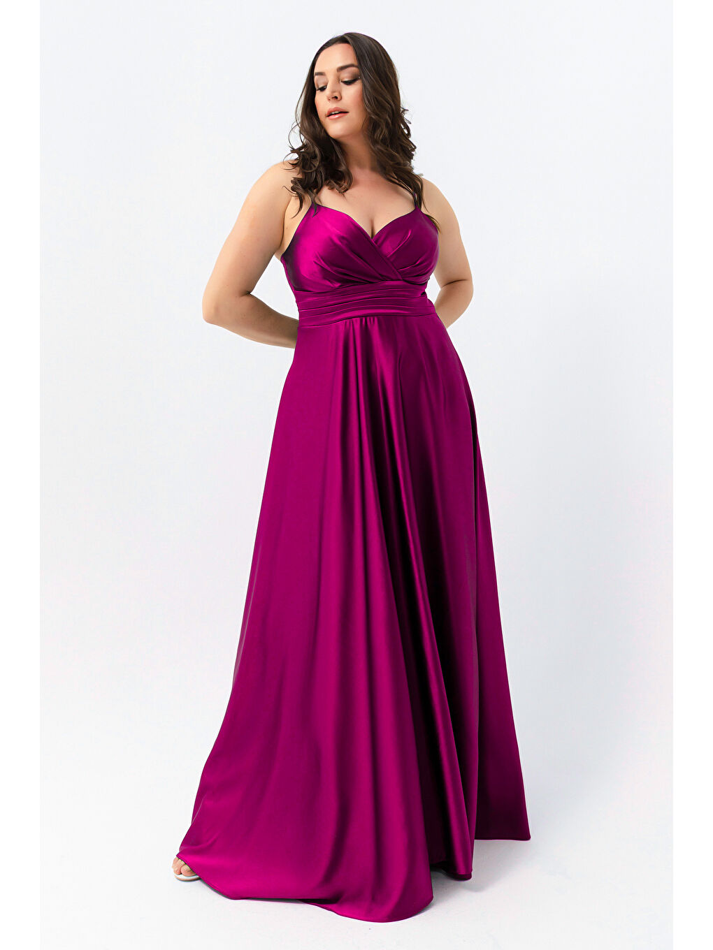 Kadın Mürdüm İp Askılı Büyük Beden Saten Uzun Abiye & Mezuniyet Elbisesi