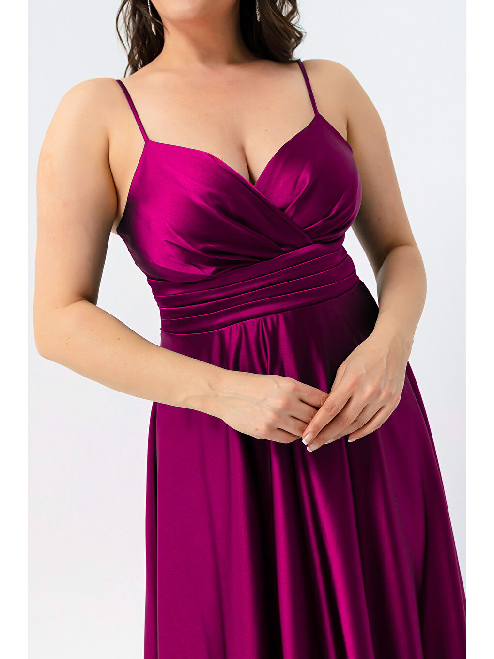 Kadın Mürdüm İp Askılı Büyük Beden Saten Uzun Abiye & Mezuniyet Elbisesi-3