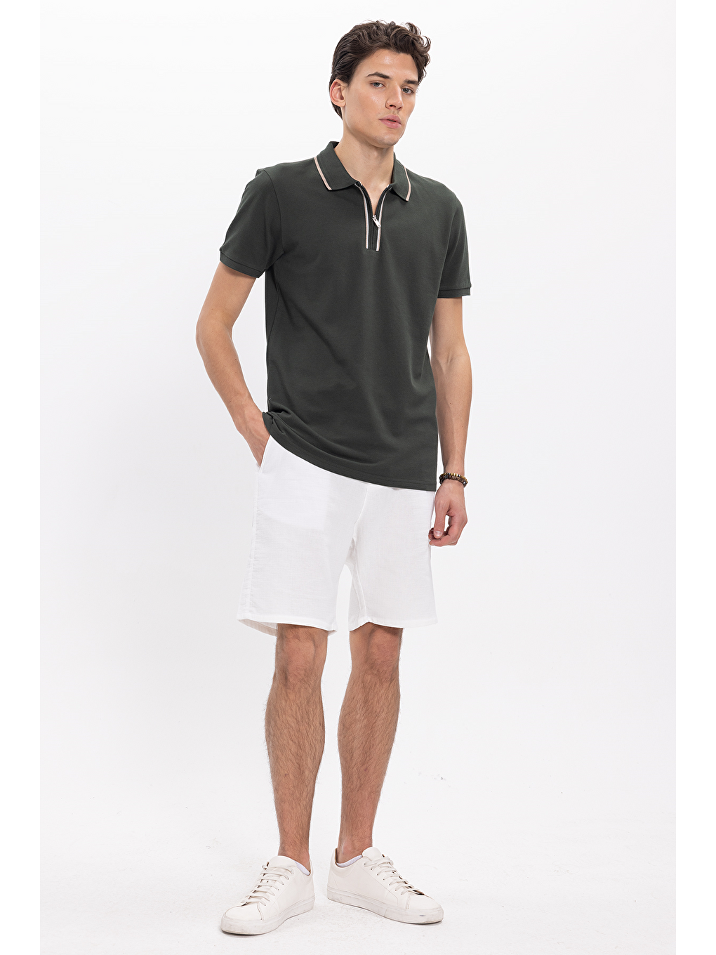Erkek Slim Fit Dar Kesim %100 Pamuk Kısa Kollu Yarım Fermuarlı Yeşil Polo Yaka Tişört-1