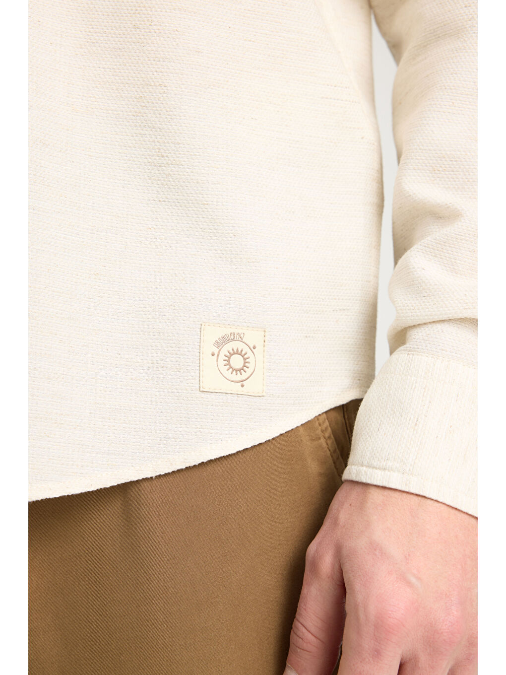 Relaxed Fit Geniş Kesim Bej Gömlek-4