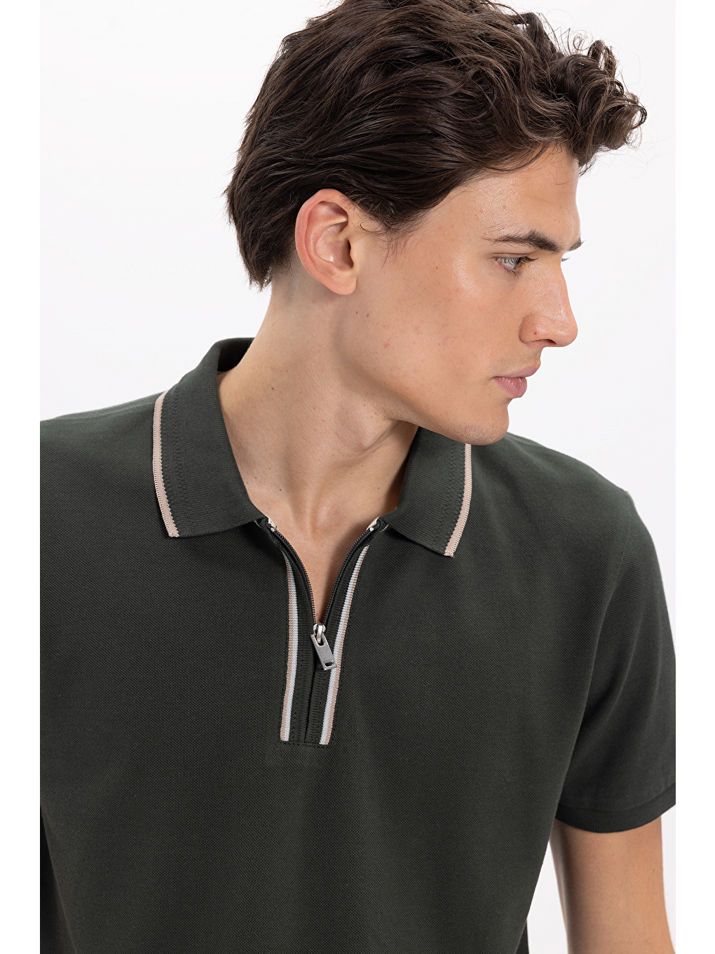 Erkek Slim Fit Dar Kesim %100 Pamuk Kısa Kollu Yarım Fermuarlı Yeşil Polo Yaka Tişört-3