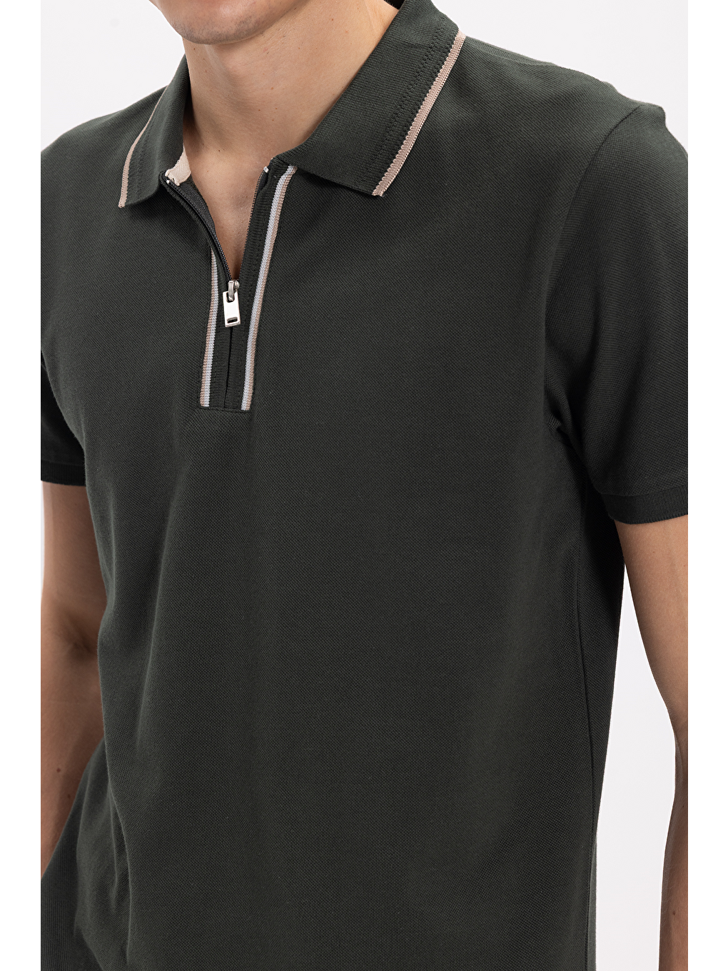 Erkek Slim Fit Dar Kesim %100 Pamuk Kısa Kollu Yarım Fermuarlı Yeşil Polo Yaka Tişört-4