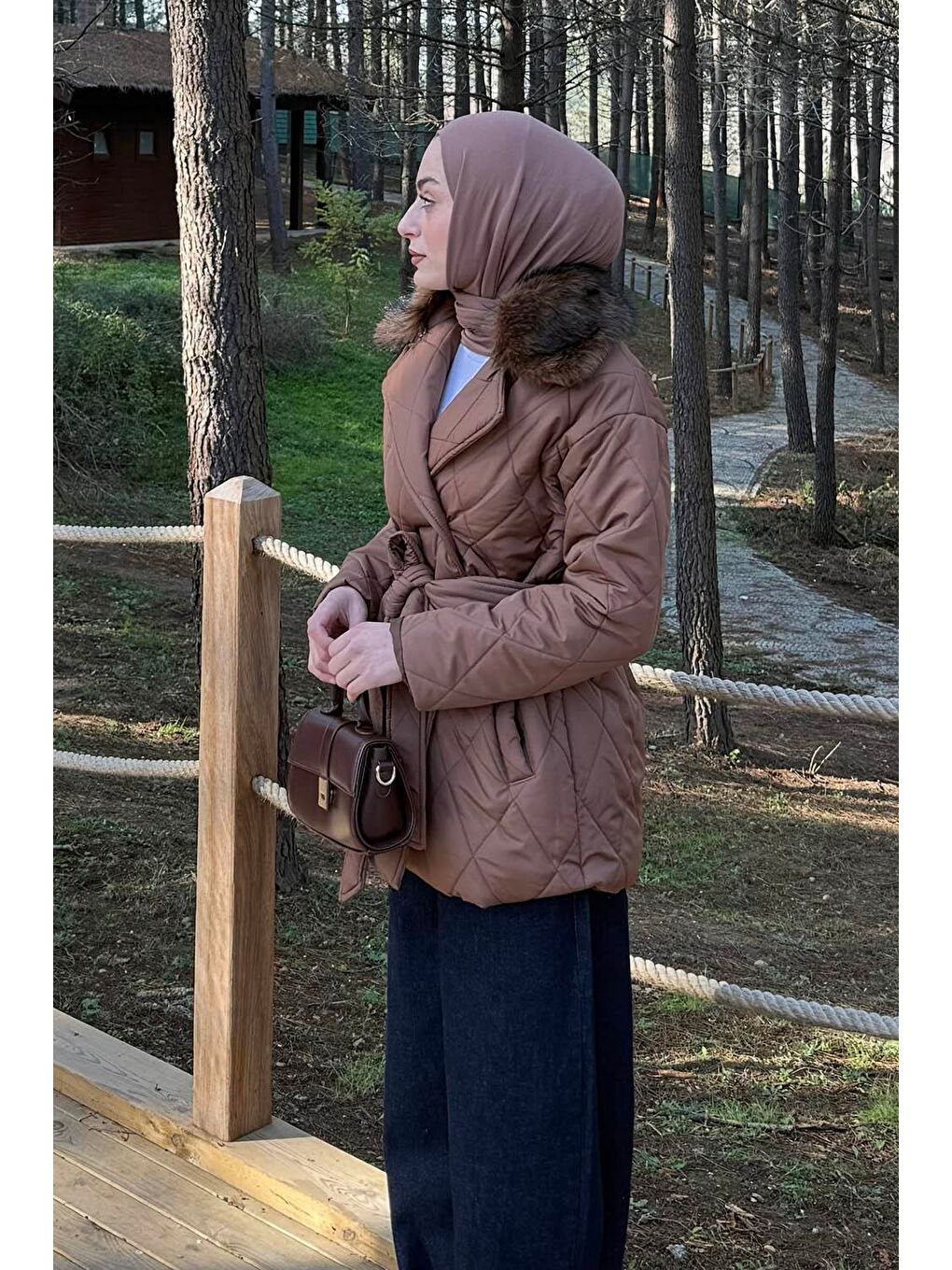 Kahverengi Kürk Yaka Bağlama Detaylı Mont Çikolata Kahve-1